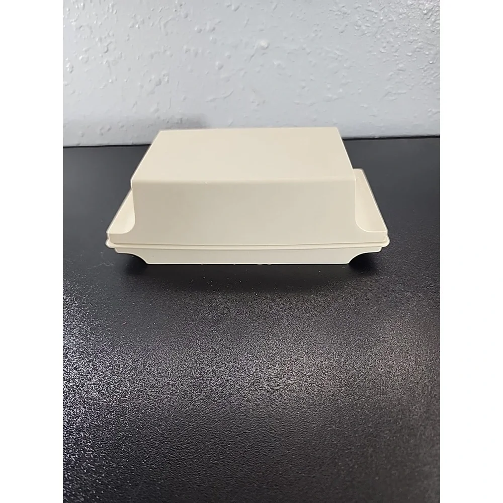 Tupperware Almond Double Stick Covered Butter Dish - Vintage‎ 1512-5